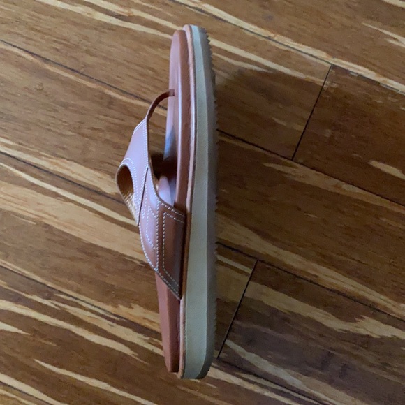Hermès Men’s Thong Sandals main image 4